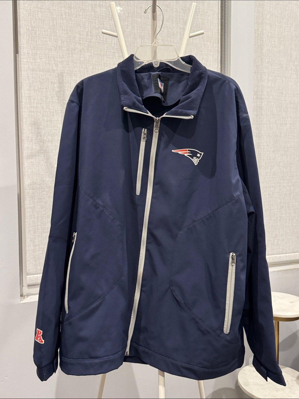 NFL New England Patriots Fleece Lined Full Zip Windbreaker Jacket XXL